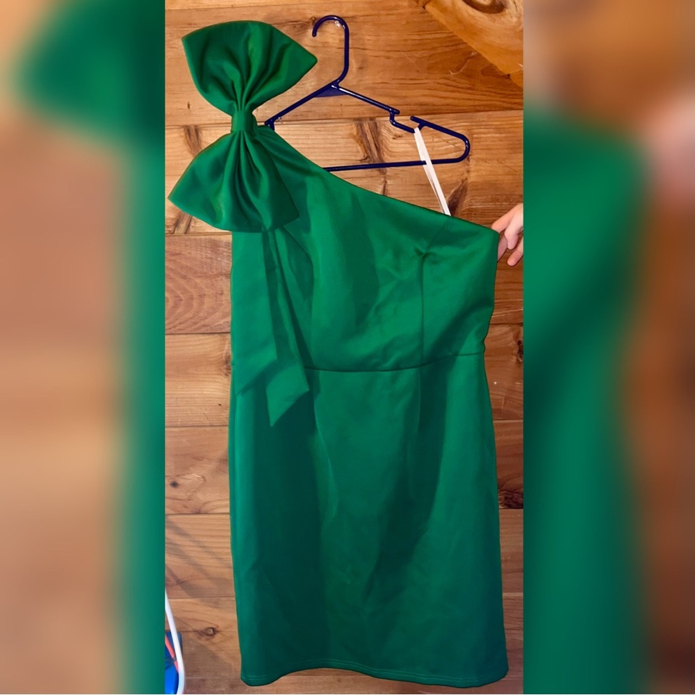 Green Mark Defang Interview Dress with Detachable Bow